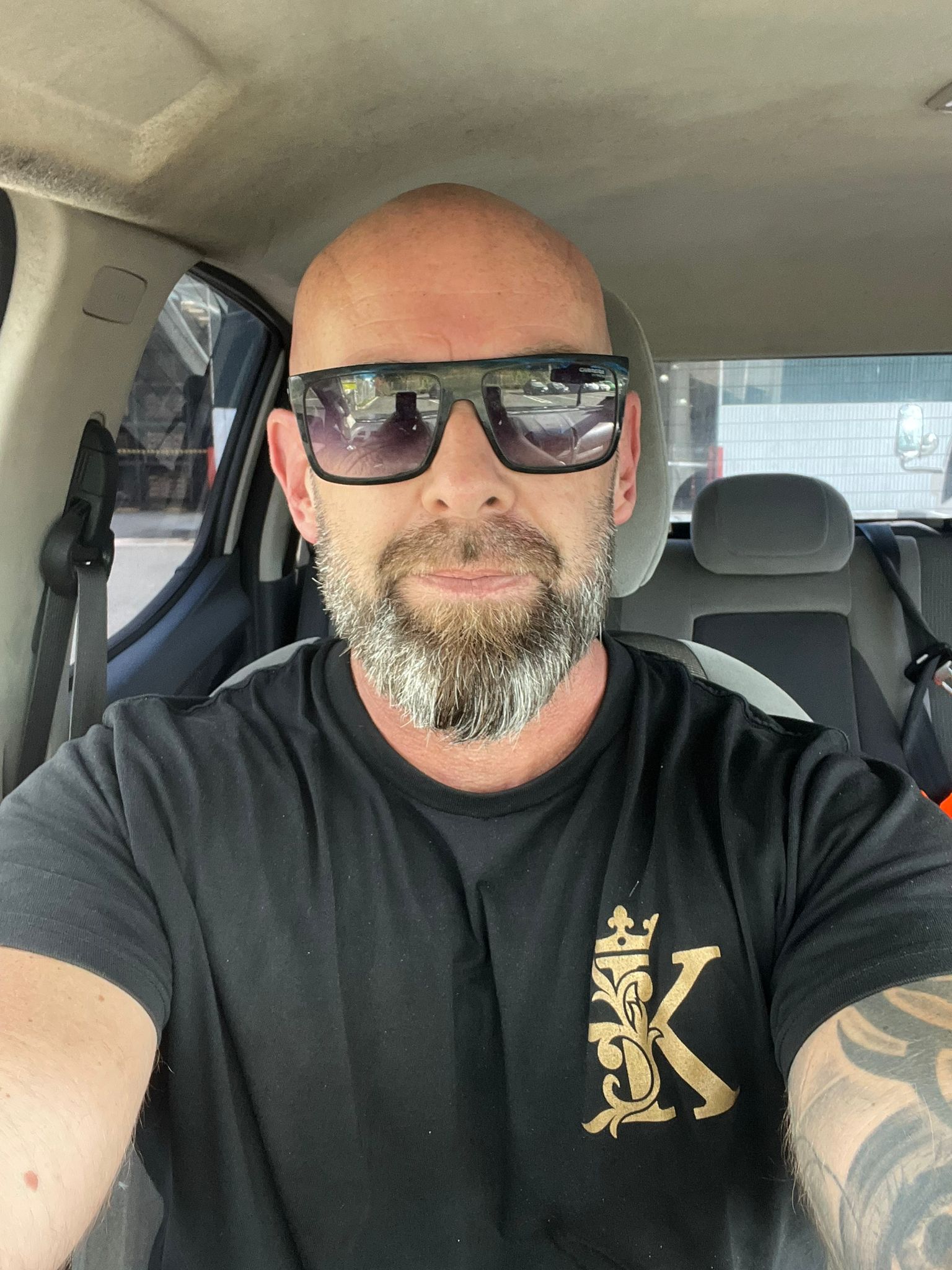 Client example — solo in uniform